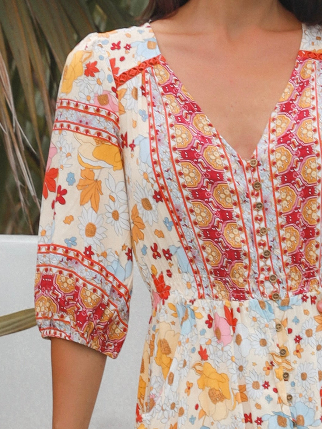 LAST CHANCE - Size 10 Amaya Maxi - White Floral