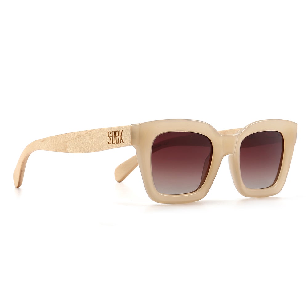 Zahra Nude | Brown Gradient Lens | White Maple Arms